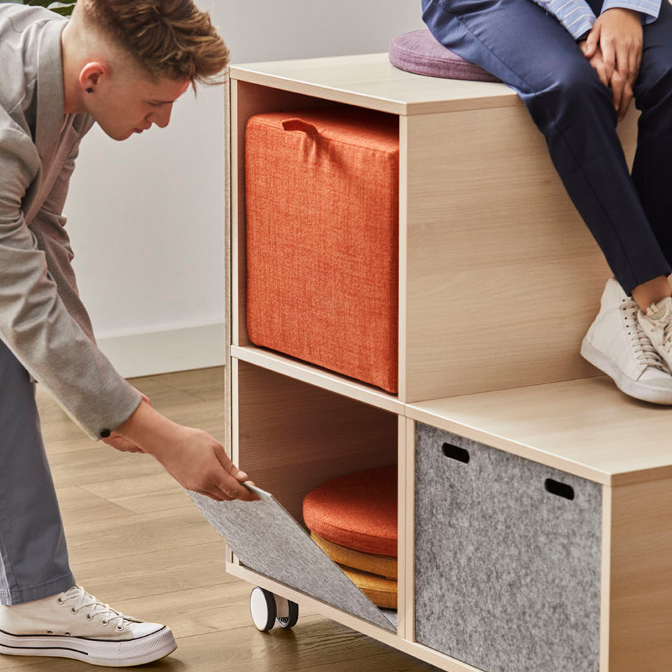 Seating Step – Image 3